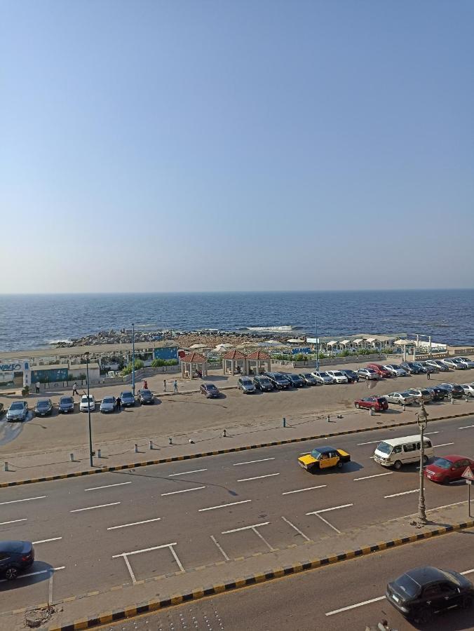 شقة مطلة على البحر 410 Alexandria Exterior photo